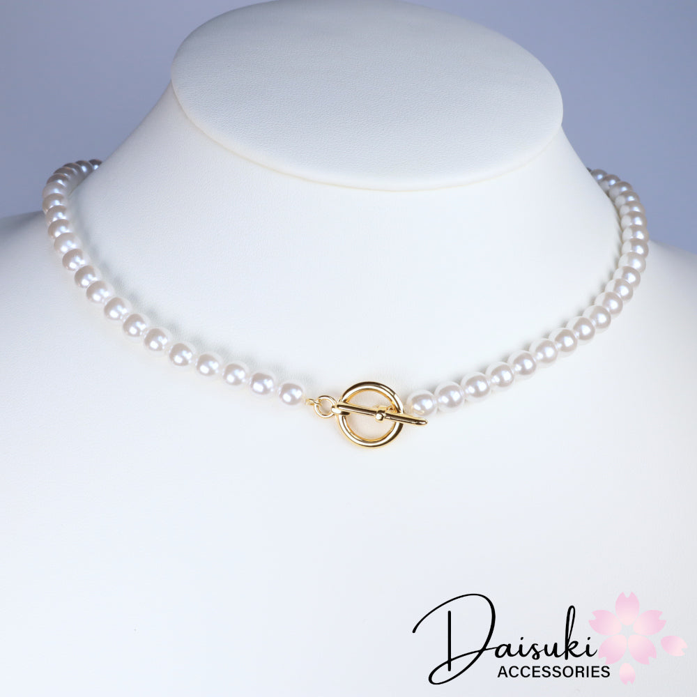 Pearl Toggle Clasp Necklace – Daisuki Accessories